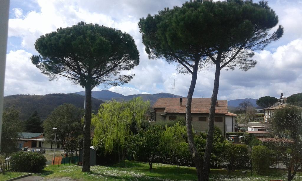 La Palazzina Hotel Chiusdino Bagian luar foto